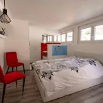公寓 Rez De Cosy Avec Espace Exterieur Bezannes